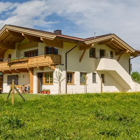 Lindner Hannes Appartement *